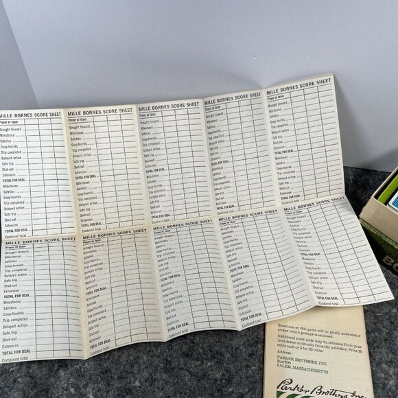 VTG 1962 Mille Bornes French Card Game Parker Brothers Complete Blank Score Card - Picture 5 of 13